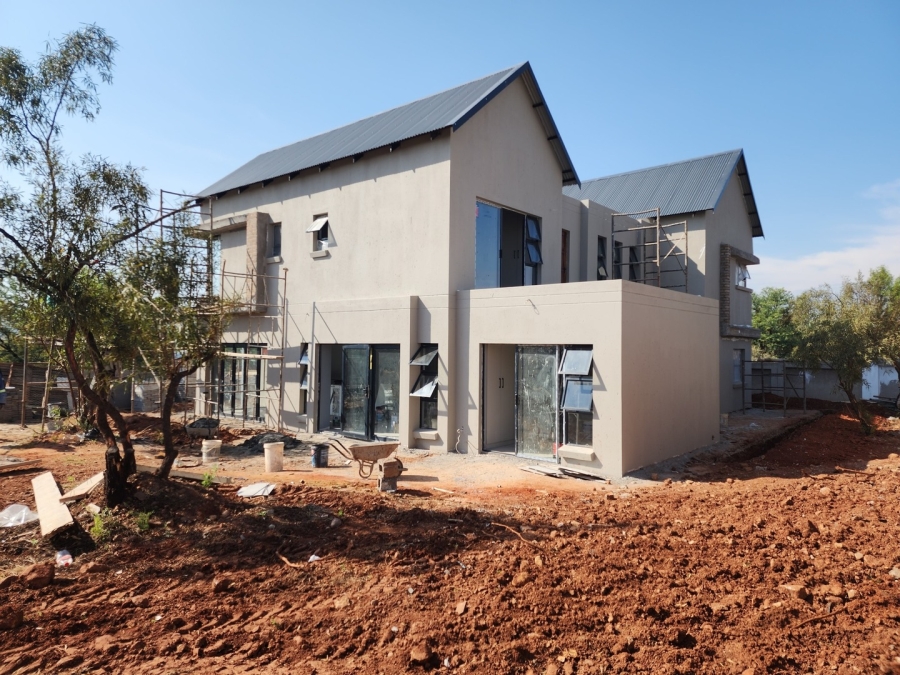 4 Bedroom Property for Sale in Leloko Lifestyle Estate North West